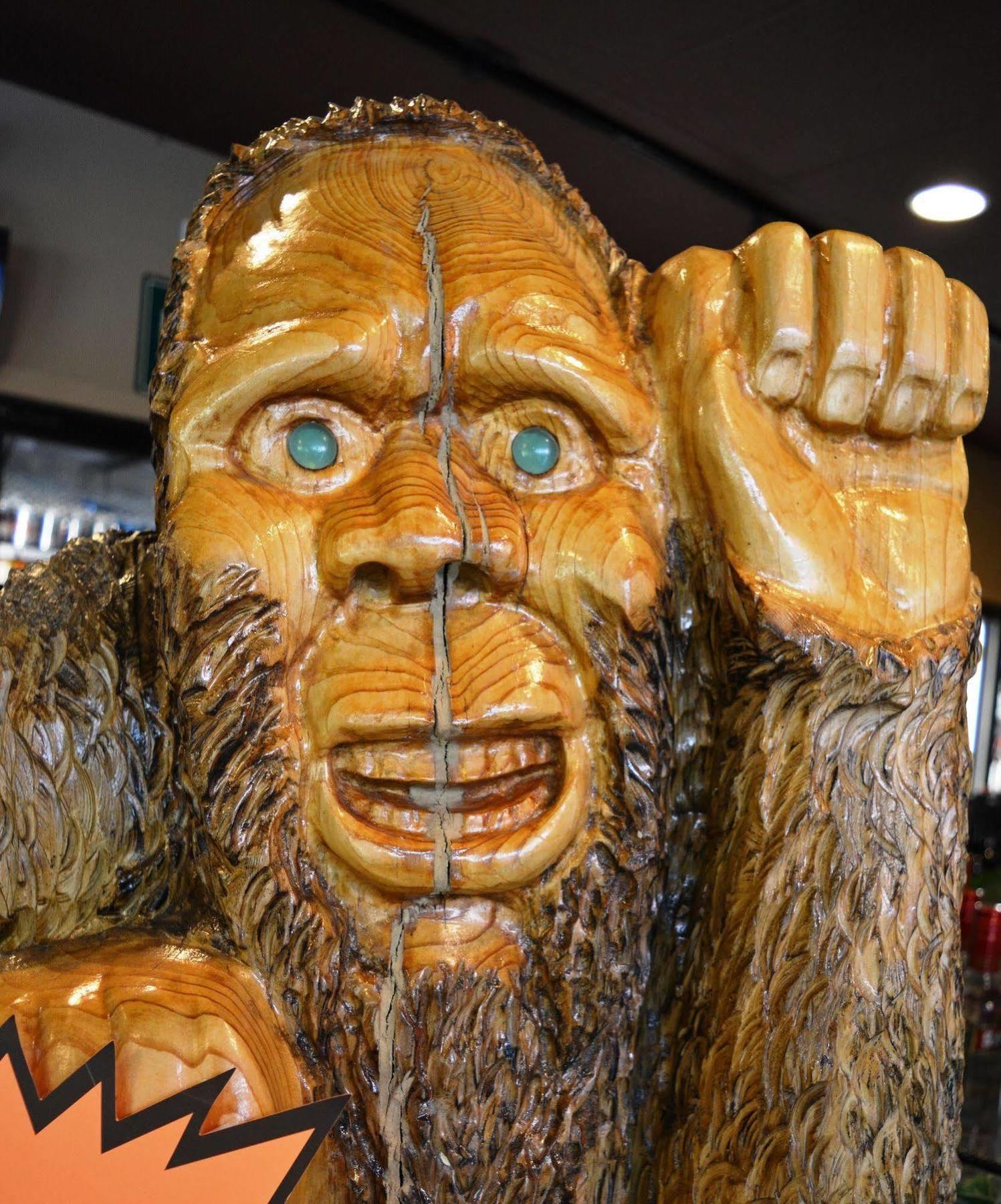 Sasquatch Inn Harrison Mills Exteriör bild